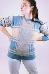 1970's women's long sleeve vintage crewneck pullover sweater in blue yellow and grey print