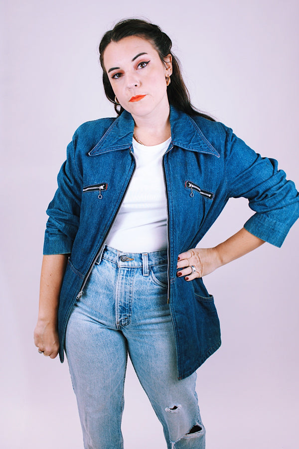 women's vintage 1970's denim jacket with zip up front